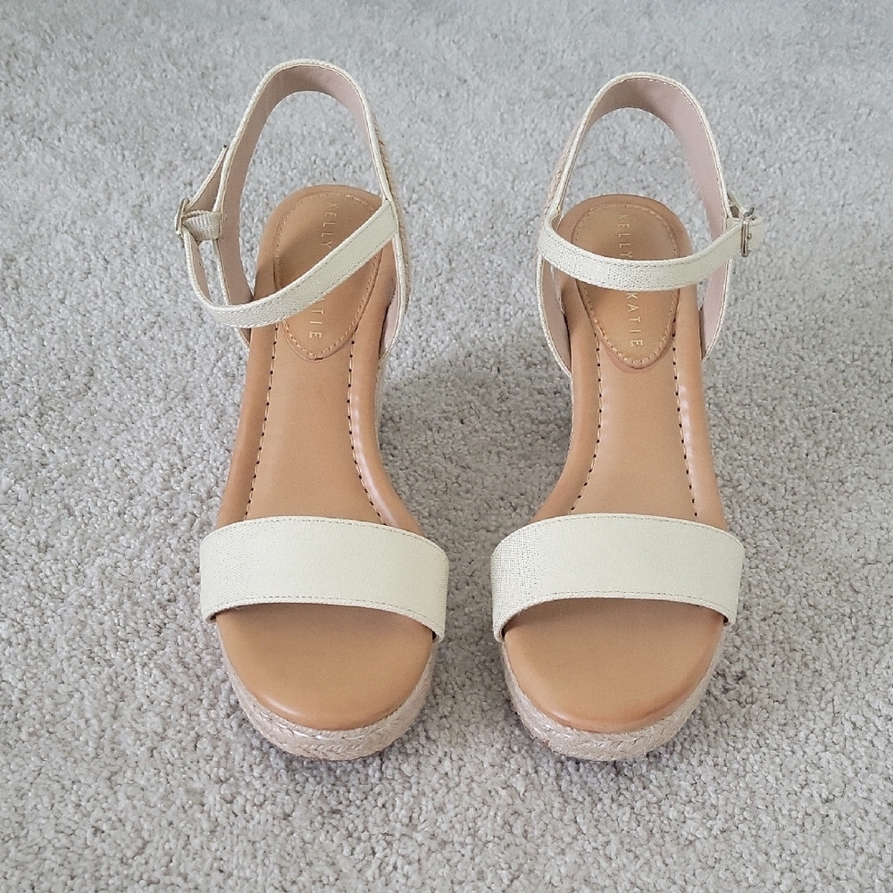 Elegant Cream Ankle Strap Sandals